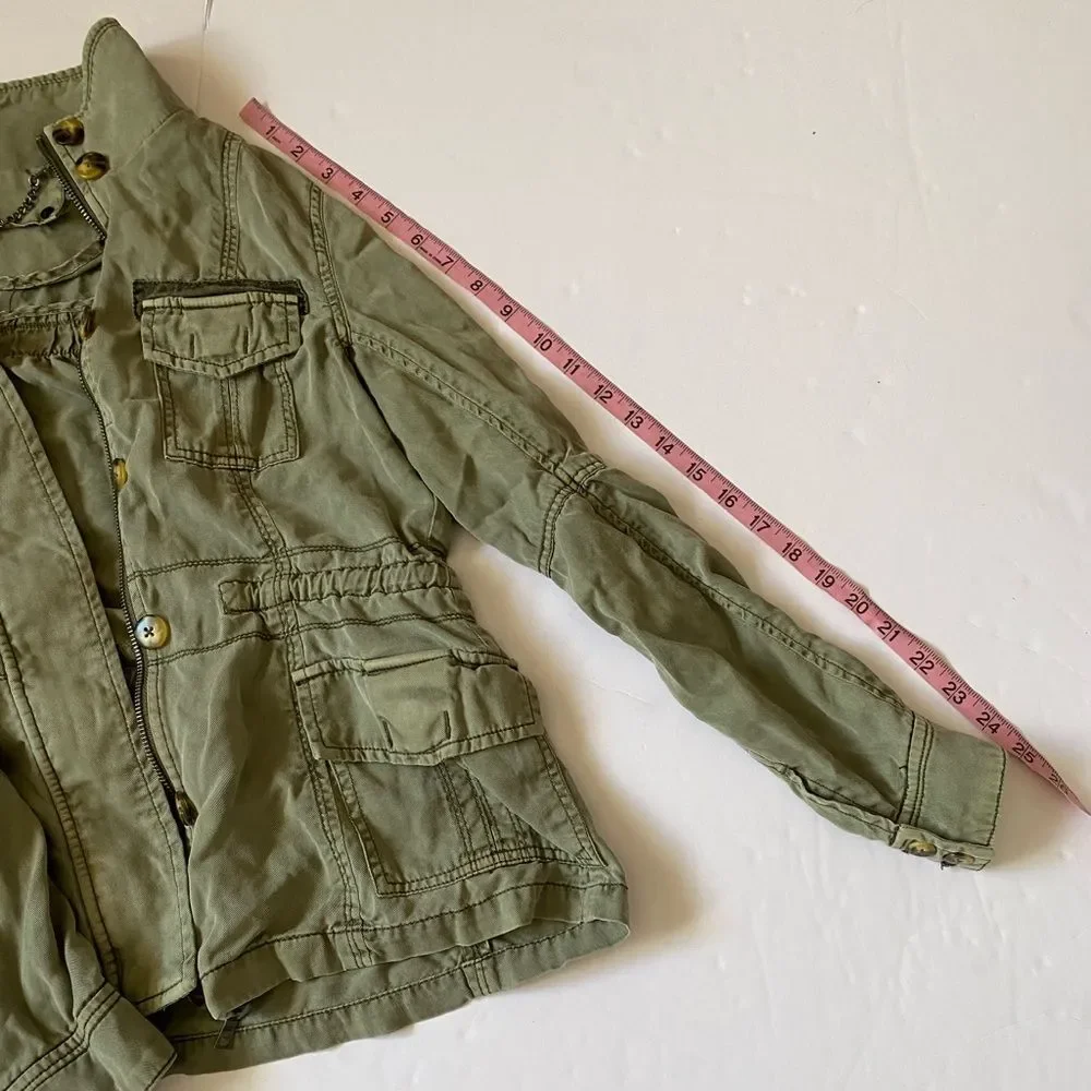 Lightweight Military Style Utility Jacket Light Olive 100% Lyocell | Size Small